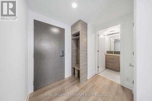 402 - 484 Spadina Avenue, Toronto, ON - Indoor Photo Showing Other Room