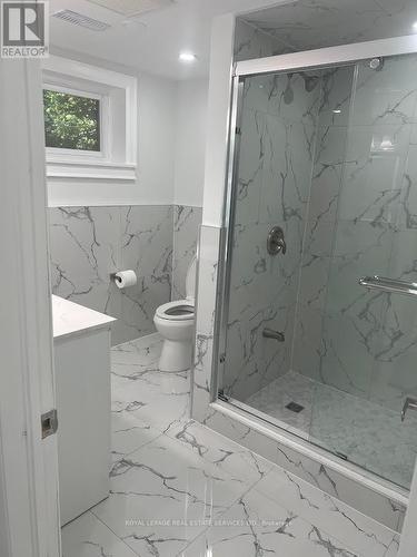 114 Lynedock Crescent, Toronto, ON - Indoor Photo Showing Bathroom