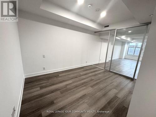 203 - 484 Spadina Avenue, Toronto, ON - Indoor Photo Showing Other Room