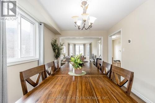 95 Sun King Crescent, Barrie, ON - Indoor Photo Showing Dining Room