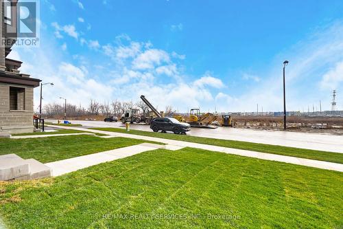 399 Tennant Circle, Vaughan, ON - Outdoor With View