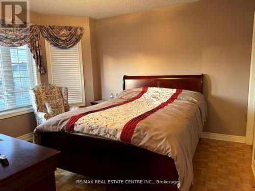 40 Giza Crescent, Brampton, ON - Indoor Photo Showing Bedroom