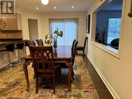 40 Giza Crescent, Brampton, ON - Indoor Photo Showing Dining Room