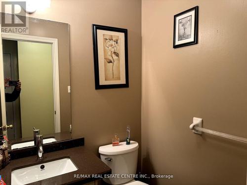 40 Giza Crescent, Brampton, ON - Indoor Photo Showing Bathroom