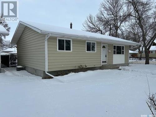 34 Bligh Bay, Regina, SK - Outdoor