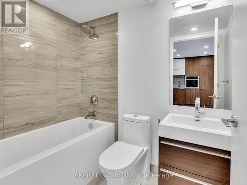 2706 - 39 Roehampton Avenue, Toronto, ON - Indoor Photo Showing Bathroom