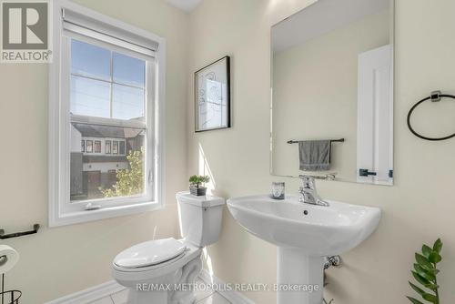 2700 Burkholder Drive, Pickering, ON - Indoor Photo Showing Bathroom