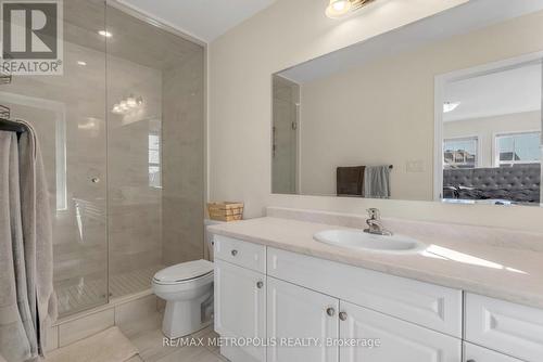 2700 Burkholder Drive, Pickering, ON - Indoor Photo Showing Bathroom