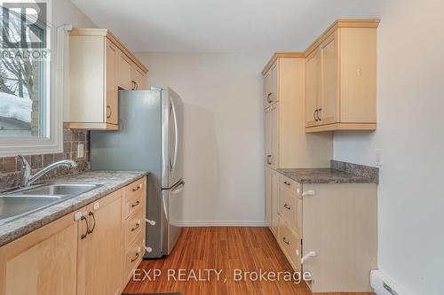 11 - 68 King Street, Ottawa, ON - Indoor Photo Showing Kitchen With Double Sink