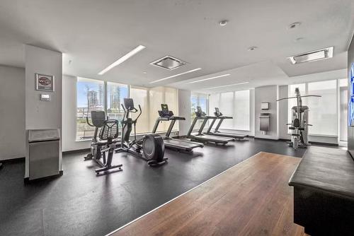 2409 13685 102 Avenue, Surrey, BC - Indoor Photo Showing Gym Room