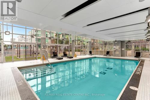 1201 - 223 Webb Drive, Mississauga, ON -  With In Ground Pool