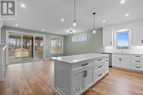 Lot 5 Anchor Road, Thorold (556 - Allanburg/Thorold South), ON - Indoor Photo Showing Kitchen With Upgraded Kitchen