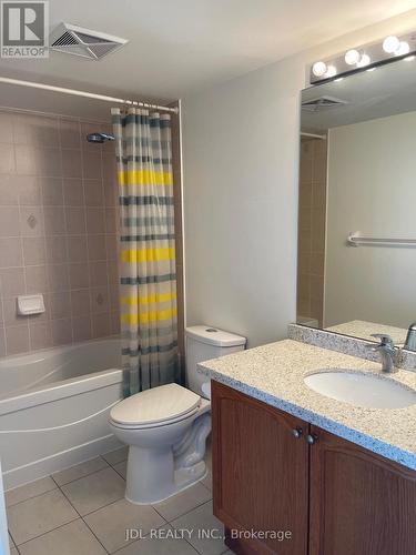 3108 - 18 Spring Garden Avenue, Toronto, ON - Indoor Photo Showing Bathroom