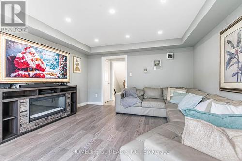 30 - 6020 Derry Road, Milton, ON - Indoor Photo Showing Living Room