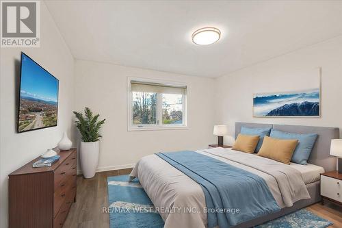 22 Goldcrest Boulevard, Toronto, ON - Indoor Photo Showing Bedroom