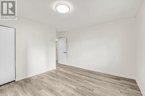 22 Goldcrest Boulevard, Toronto, ON - Indoor Photo Showing Other Room