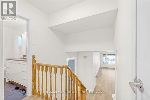 22 Goldcrest Boulevard, Toronto, ON - Indoor Photo Showing Other Room