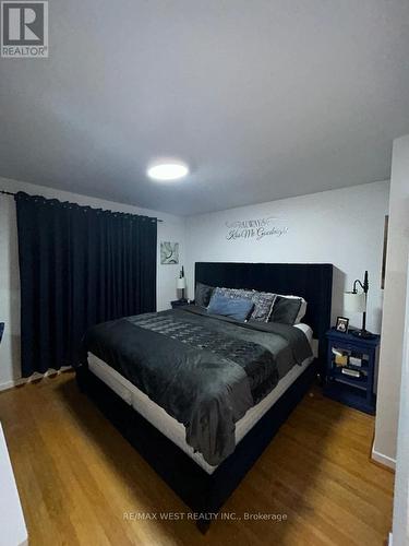 22 Goldcrest Boulevard, Toronto, ON - Indoor Photo Showing Bedroom