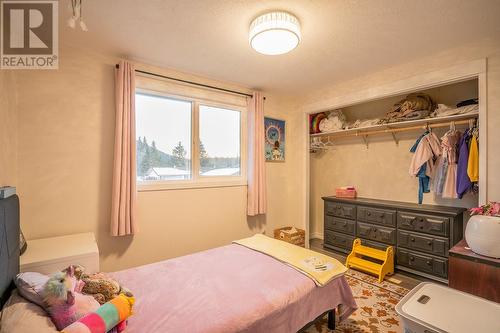 261 Elm Avenue, 100 Mile House, BC - Indoor Photo Showing Bedroom