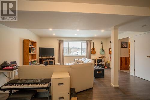 261 Elm Avenue, 100 Mile House, BC - Indoor