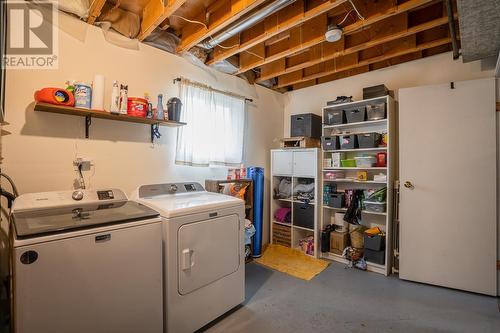 261 Elm Avenue, 100 Mile House, BC - Indoor Photo Showing Laundry Room