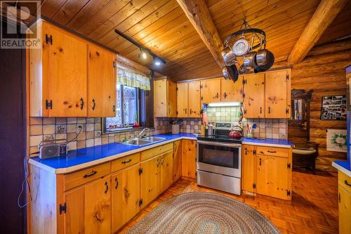 13820 Bergman Road, Prince George, BC - Indoor Photo Showing Kitchen With Double Sink