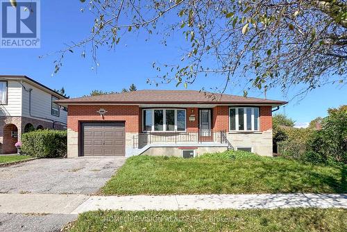 530 Dean Avenue, Oshawa, ON - Outdoor With Facade