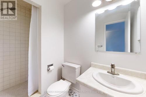 726 York Hill Boulevard, Markham, ON - Indoor Photo Showing Bathroom