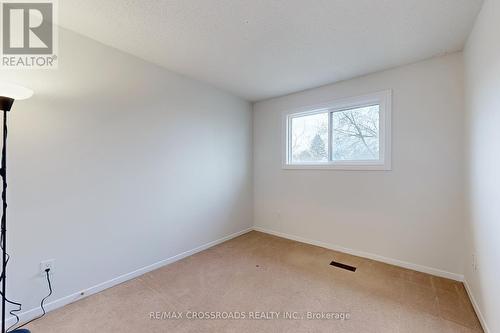 726 York Hill Boulevard, Markham, ON - Indoor Photo Showing Other Room