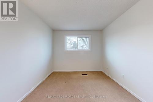 726 York Hill Boulevard, Markham, ON - Indoor Photo Showing Other Room