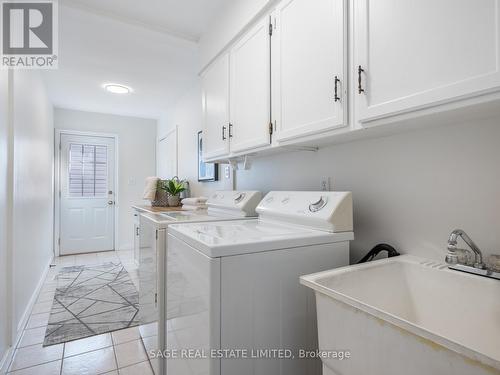 1941 Edenvale Crescent, Burlington, ON - Indoor Photo Showing Laundry Room