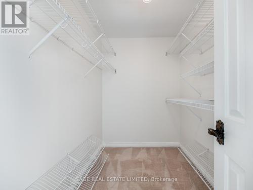 1941 Edenvale Crescent, Burlington, ON - Indoor With Storage