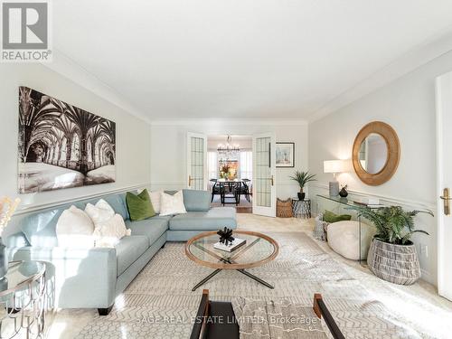 1941 Edenvale Crescent, Burlington, ON - Indoor Photo Showing Living Room