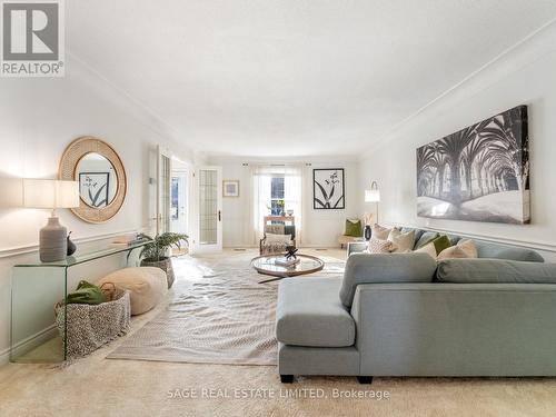 1941 Edenvale Crescent, Burlington, ON - Indoor Photo Showing Living Room