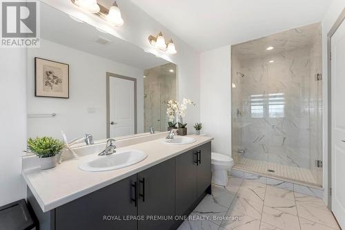 19 Bretlon Street, Brampton, ON - Indoor Photo Showing Bathroom