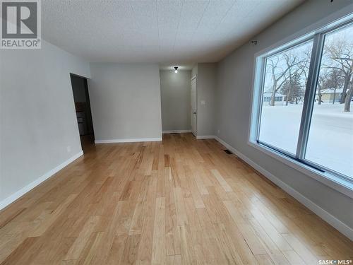 433 Floren Street, Radville, SK - Indoor Photo Showing Other Room