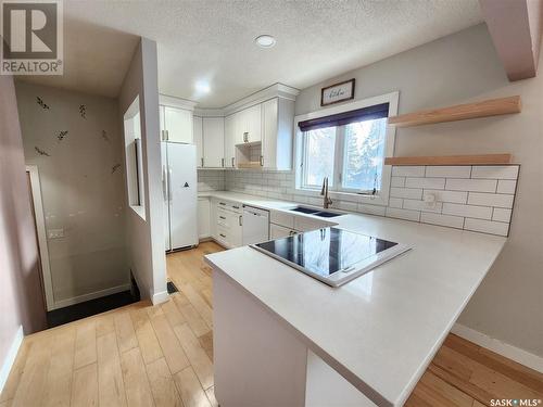 433 Floren Street, Radville, SK - Indoor Photo Showing Kitchen With Double Sink