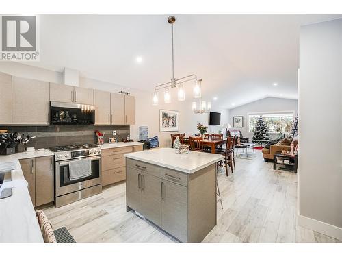 Kitchen - Dinning - Living - #2-313 Lakeview Street, Castlegar, BC - Indoor Photo Showing Kitchen With Double Sink