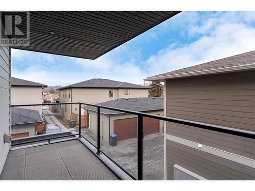 BBQ deck off dining/kitchen area - 888 Patterson Avenue, Kelowna, BC - Outdoor With Exterior