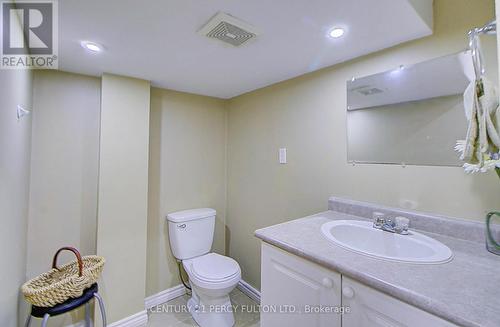 22 Down Crescent, Ajax, ON - Indoor Photo Showing Bathroom