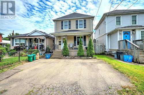 41 Albert Street, Welland, ON - Outdoor With Deck Patio Veranda With Facade