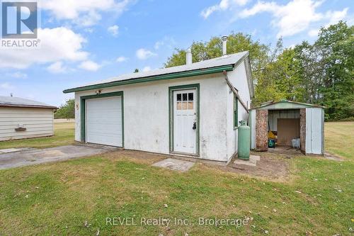 371 Pihach Street, Pelham (Fenwick), ON - Outdoor With Exterior