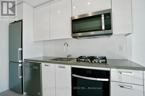 1213 - 195 Mccaul Street, Toronto, ON - Indoor Photo Showing Kitchen With Upgraded Kitchen