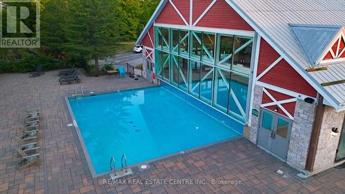 2227 - 90 Highland Drive, Oro-Medonte, ON - Outdoor With In Ground Pool With Exterior