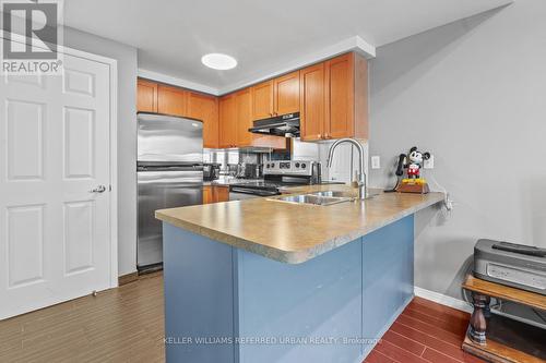 225 - 760 Lawrence Avenue W, Toronto, ON - Indoor Photo Showing Kitchen With Double Sink