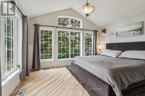 12431 Dublin Line, Halton Hills, ON - Indoor Photo Showing Bedroom