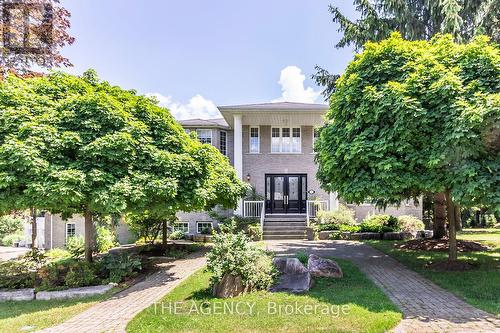 335 River Oak Place, Waterloo, ON - Outdoor