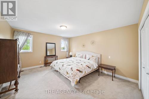 335 River Oak Place, Waterloo, ON - Indoor Photo Showing Bedroom