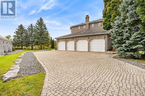 335 River Oak Place, Waterloo, ON - Outdoor