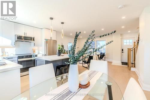 30 Angus Road, Hamilton, ON - Indoor Photo Showing Kitchen With Stainless Steel Kitchen With Upgraded Kitchen